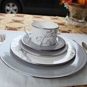 Lenox Bone China By Brian Gluckstein  "Willow" Pattern 2 place setting new